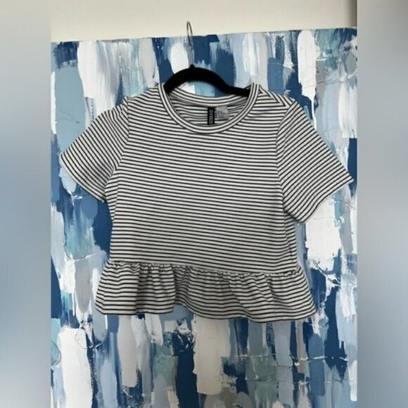 H&M Black and White Striped Peplum Crop Top - Going Out Tops for Women - Summer - Picture 2 of 4
